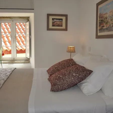 Alfama Cozy Loft Apartment Lisbon